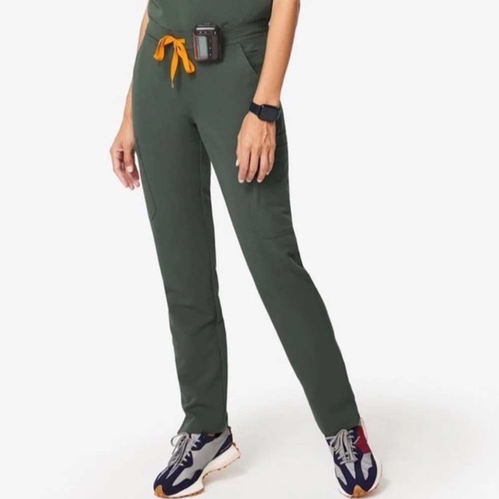 FIGS Yola Skinny Scrub Pants size small TALL